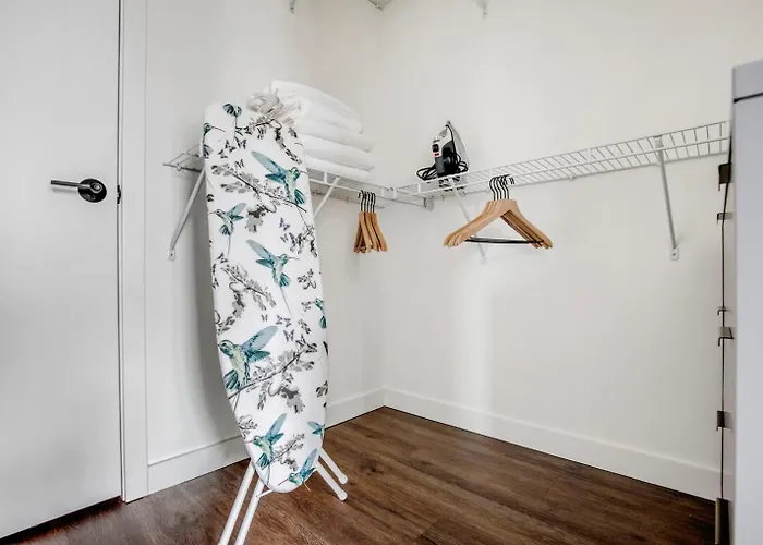 Apartamento River North 1br W Outdoor Pool 1 Block To L Chi-1035 Chicago