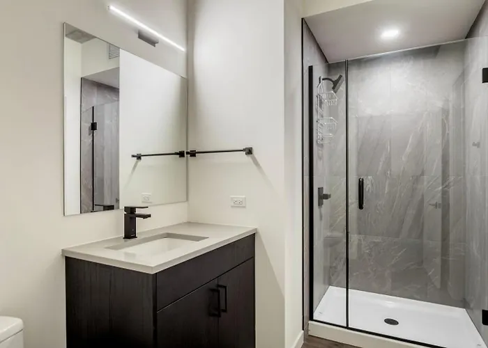 Apartamento River North 1br W Outdoor Pool 1 Block To L Chi-1035 *