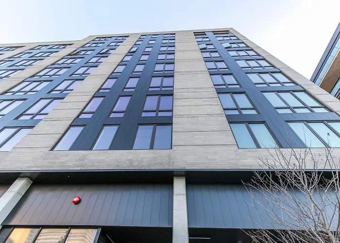 River North 1br W Outdoor Pool 1 Block To L Chi-1035 Apartamento Chicago