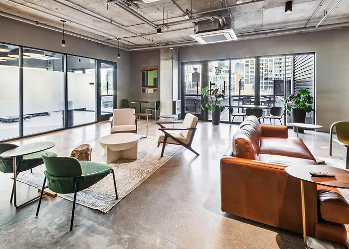 River North 1br W Outdoor Pool 1 Block To L Chi-1035 Chicago